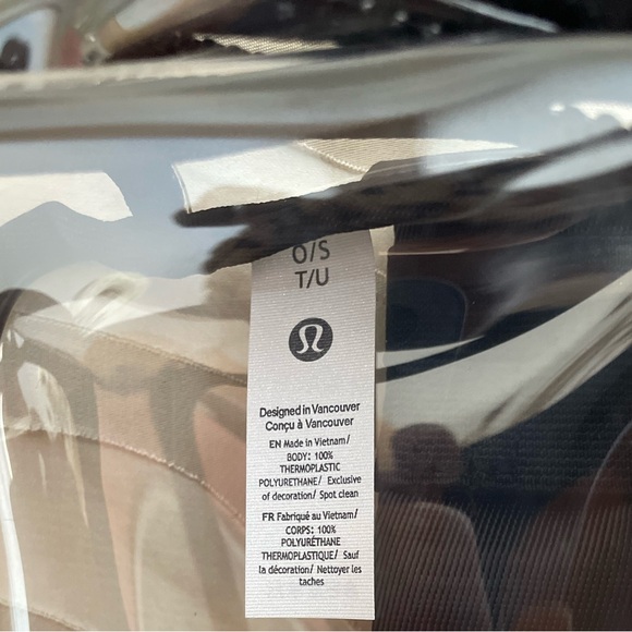 Lululemon Clear Everywhere Belt Bag NWT logo stadium - Picture 4 of 4